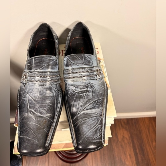 Robert Wayne Size 13 Navy/Black Men’s Dress Shoes with Details